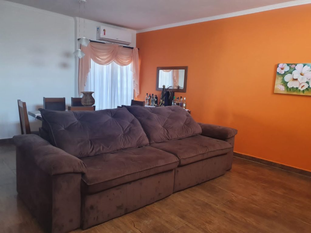 Casa Jardim Jamil Seme Cury, 3 dorm com suíte e piscina Casa Jardim Jamil Seme Cury, 3 dorm com suíte e piscina