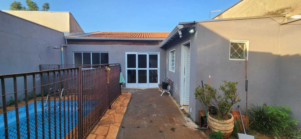 Casa/Área de Lazer Ribeirão Verde Casa/Área de Lazer Ribeirão Verde
