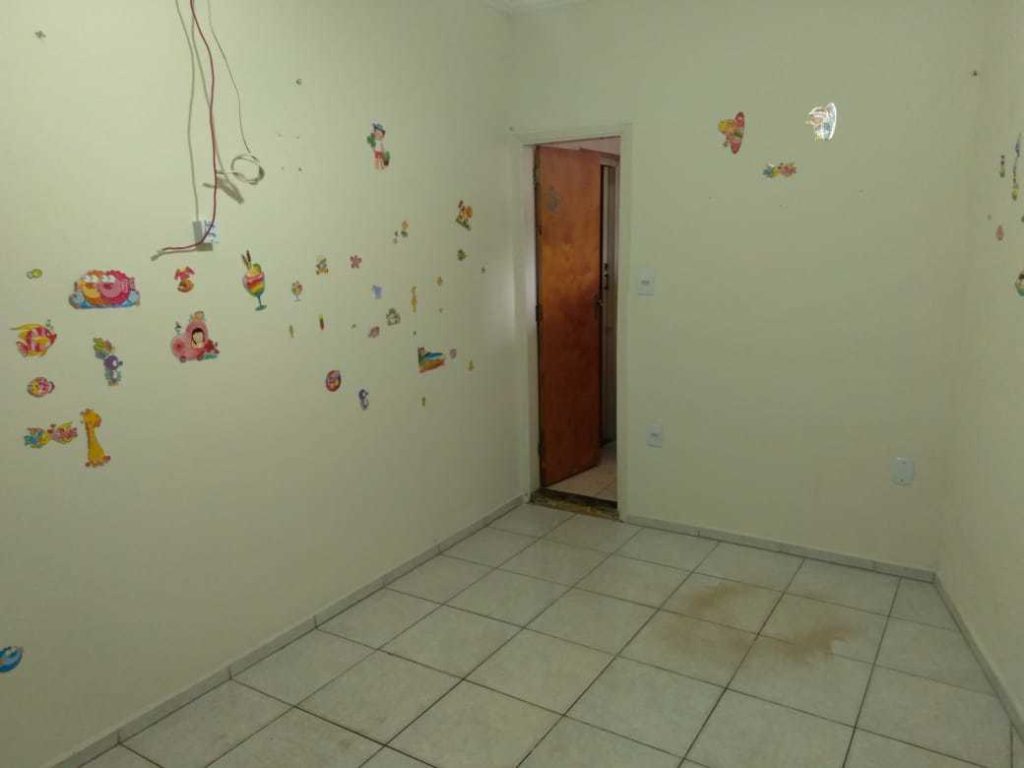 Casa 3 dormitórios com área gourmet