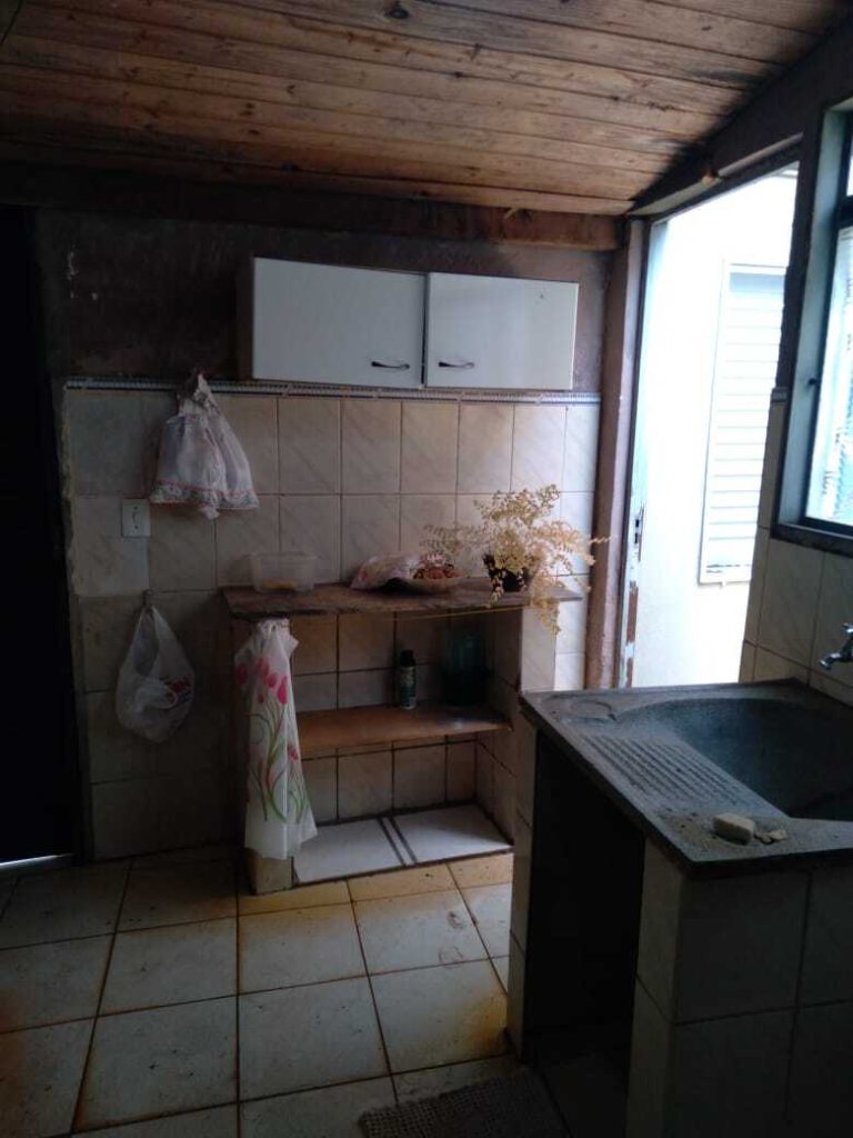 Casa 3 dormitórios com área gourmet