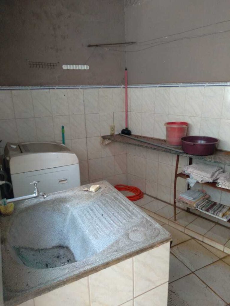 Casa 3 dormitórios com área gourmet