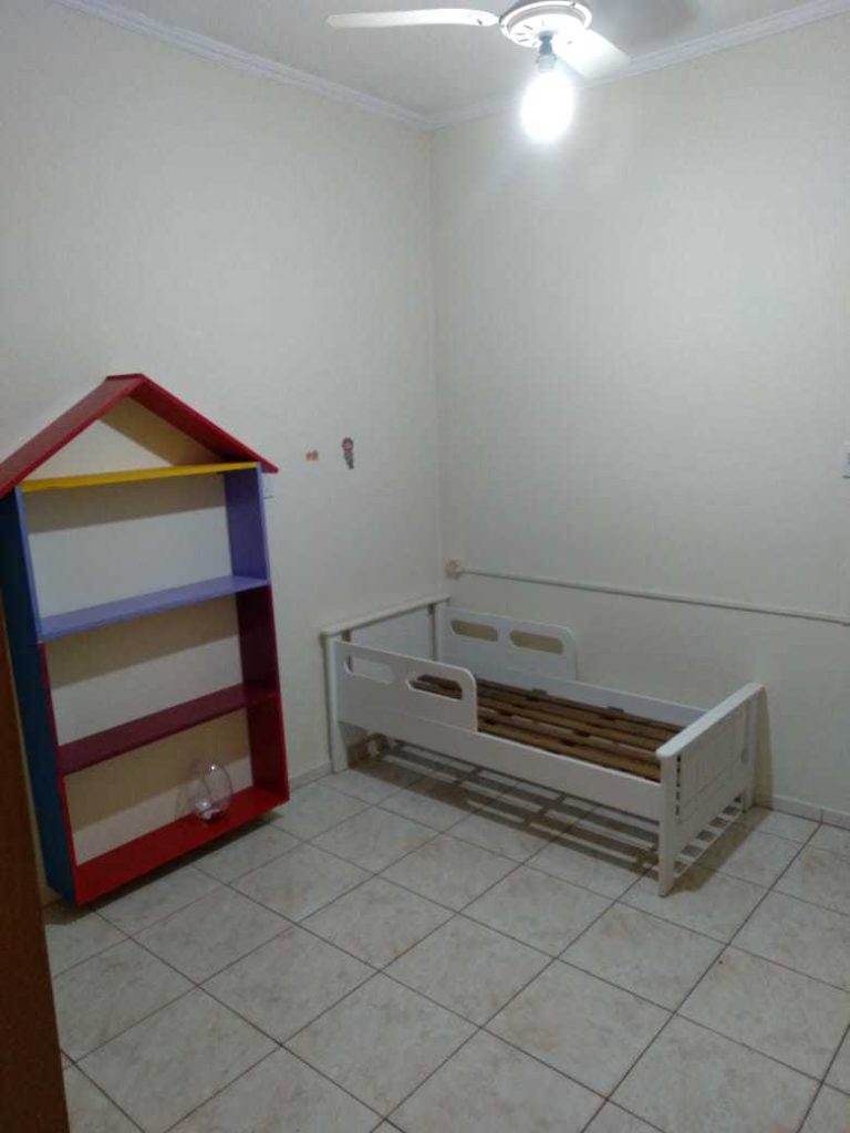 Casa 3 dormitórios com área gourmet