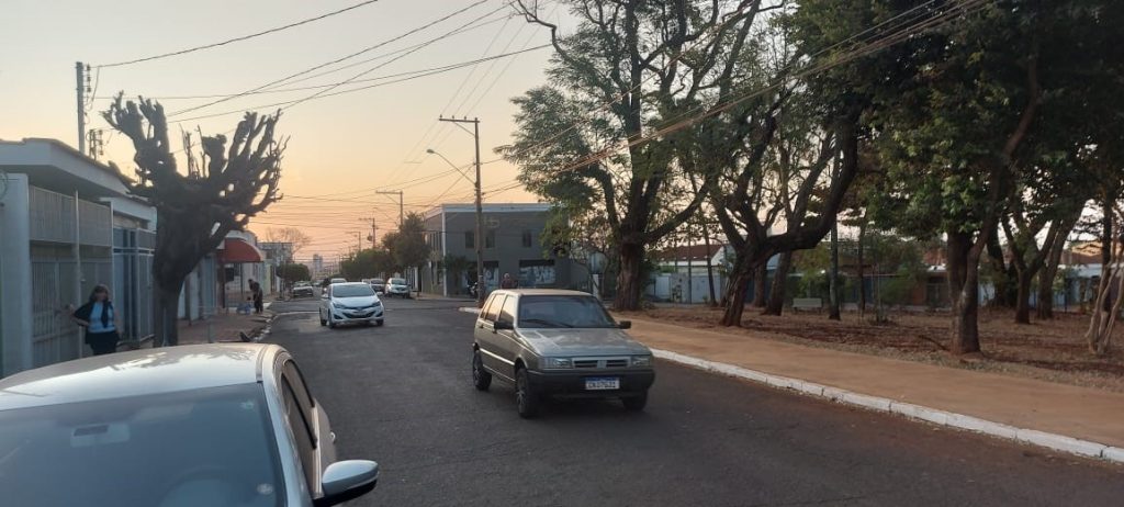 Casa com terreno amplo no bairro Campos Elíseos Casa com terreno amplo no bairro Campos Elíseos