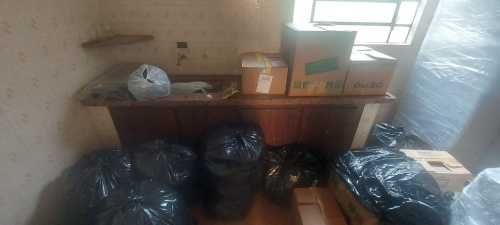 Casa com terreno amplo no bairro Campos Elíseos Casa com terreno amplo no bairro Campos Elíseos