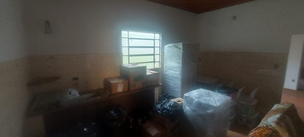 Casa com terreno amplo no bairro Campos Elíseos Casa com terreno amplo no bairro Campos Elíseos