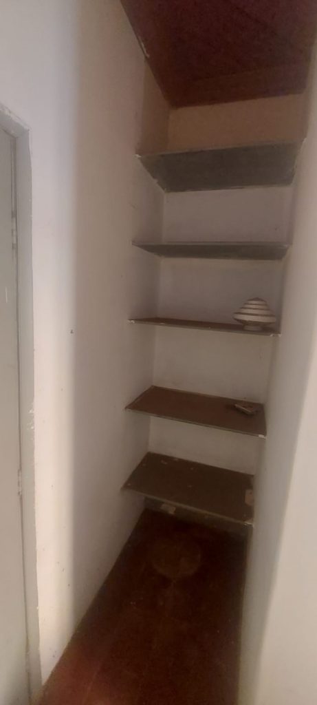 Casa com terreno amplo no bairro Campos Elíseos Casa com terreno amplo no bairro Campos Elíseos