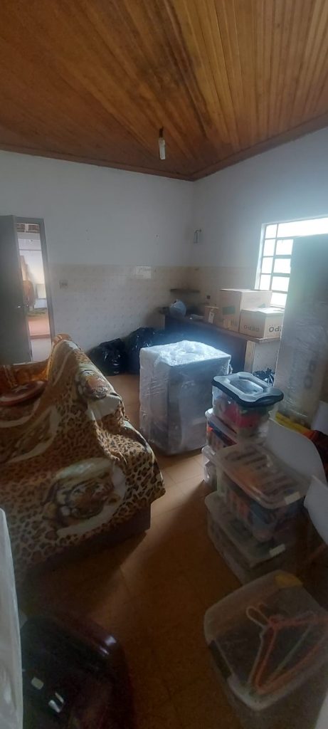 Casa com terreno amplo no bairro Campos Elíseos Casa com terreno amplo no bairro Campos Elíseos