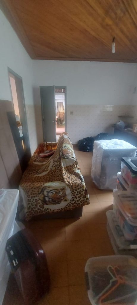 Casa com terreno amplo no bairro Campos Elíseos Casa com terreno amplo no bairro Campos Elíseos