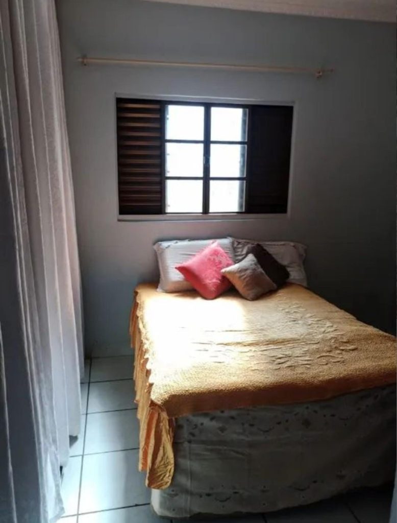 Casa com Suíte Casa com Suíte