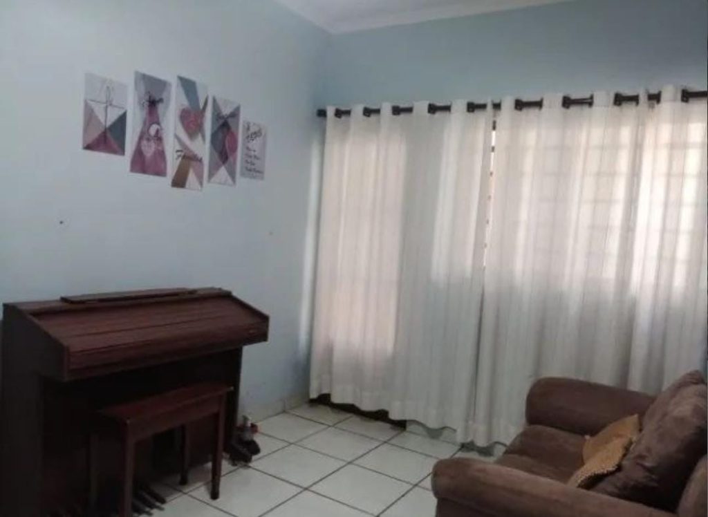 Casa com Suíte Casa com Suíte