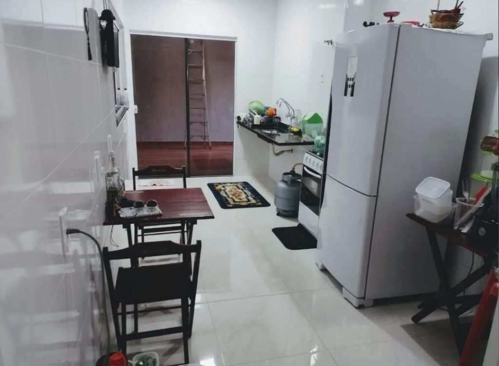 Casa 2 dormitócios com piscina e área Gourmet – Planalto Verde Casa 2 dormitócios com piscina e área Gourmet – Planalto Verde