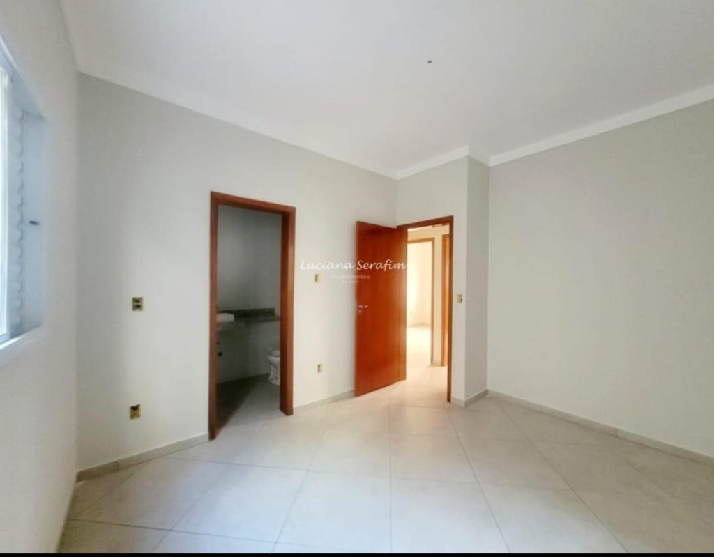 Linda casa Nova Sumarezinho com Piscina