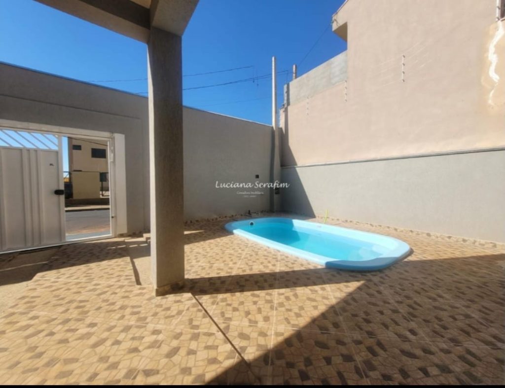 Linda casa Nova Sumarezinho com Piscina