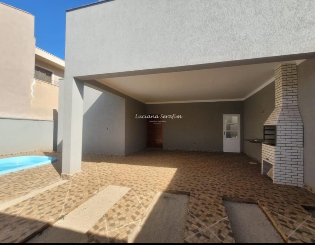 Linda casa Nova Sumarezinho com Piscina