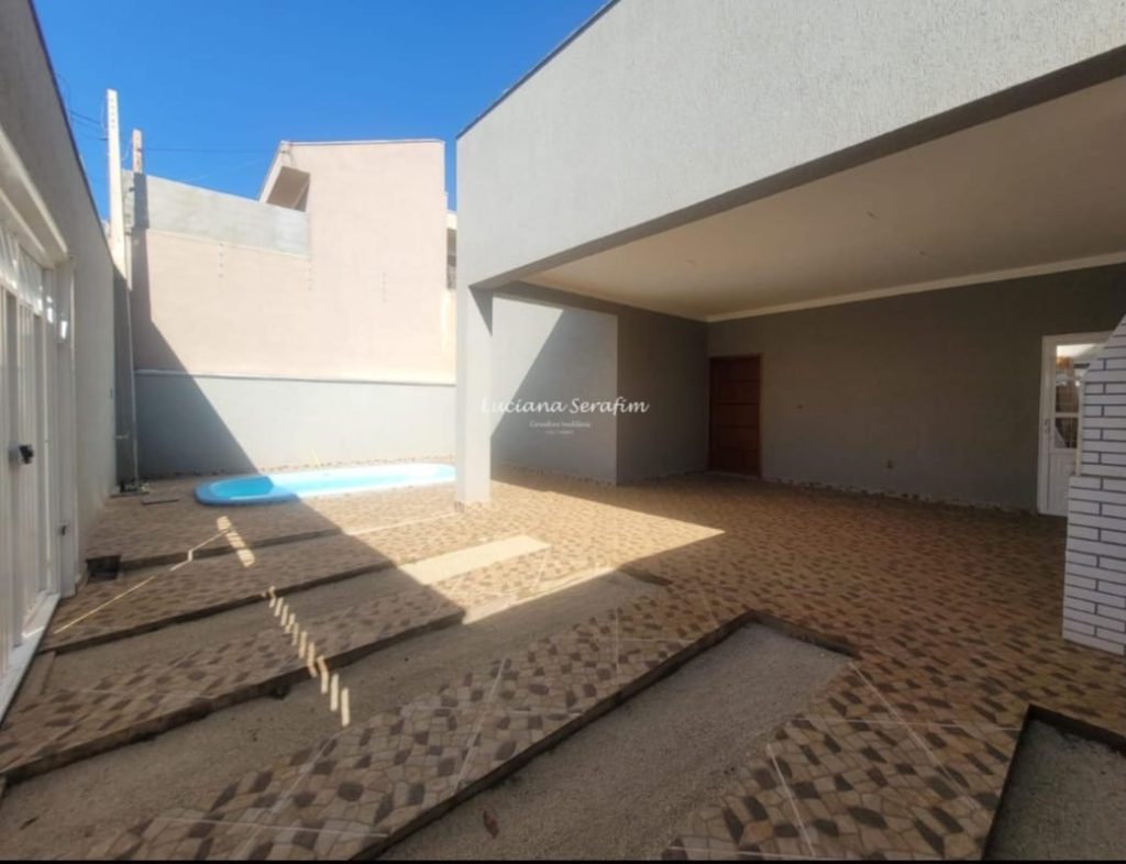 Linda casa Nova Sumarezinho com Piscina