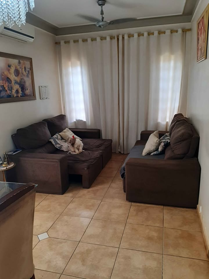 Casa em condomínio fechado