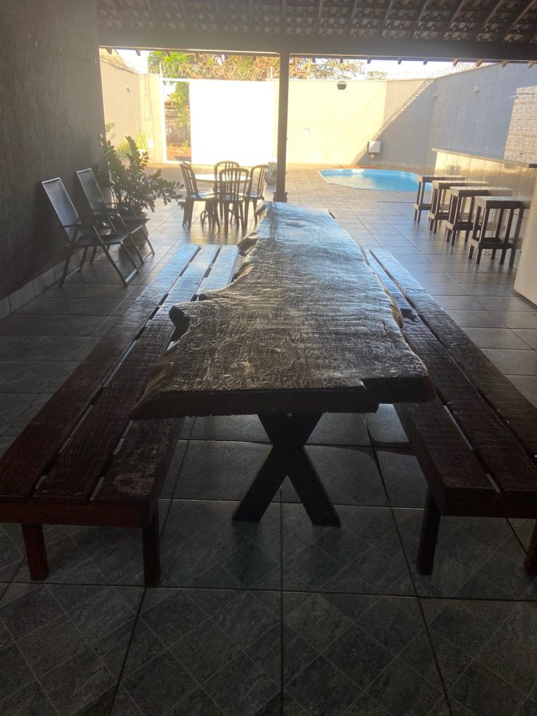 LINDA ÁREA DE LAZER PORTEIRA FECHADA