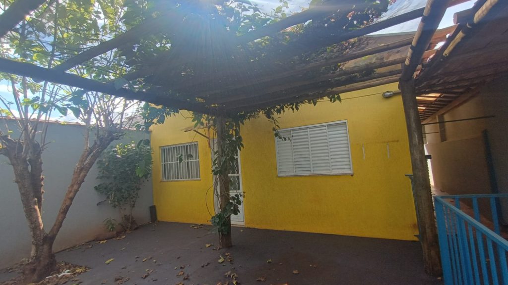 Casa bairro Ângelo Jurca