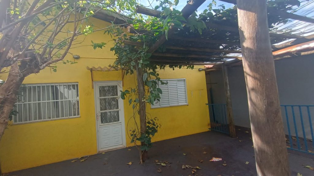 Casa bairro Ângelo Jurca