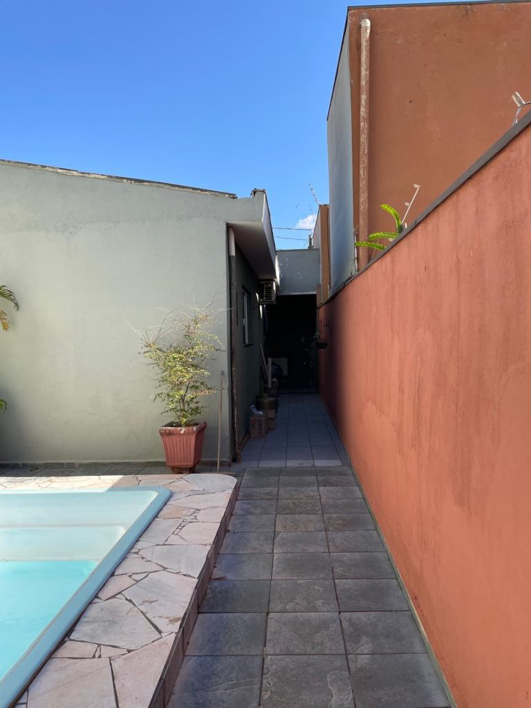 CASA ALTO DO IPIRANGA COM PISCINA