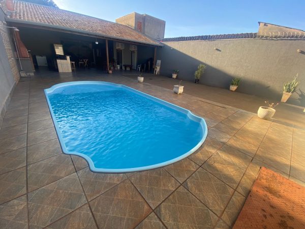 LINDA ÁREA DE LAZER PORTEIRA FECHADA