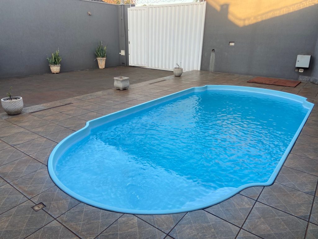 LINDA ÁREA DE LAZER PORTEIRA FECHADA