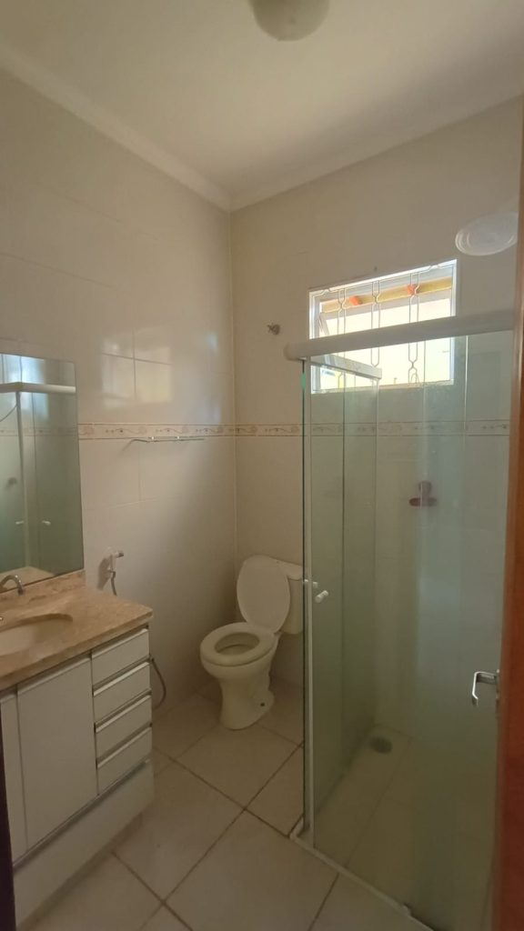 Casa bairro Ângelo Jurca