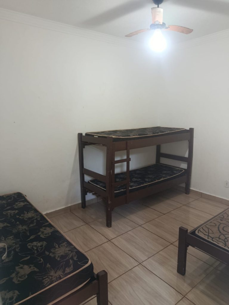 LINDA ÁREA DE LAZER PORTEIRA FECHADA