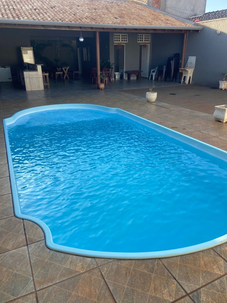 LINDA ÁREA DE LAZER PORTEIRA FECHADA