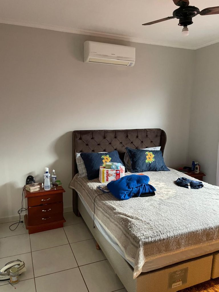 CASA ALTO DO IPIRANGA COM PISCINA