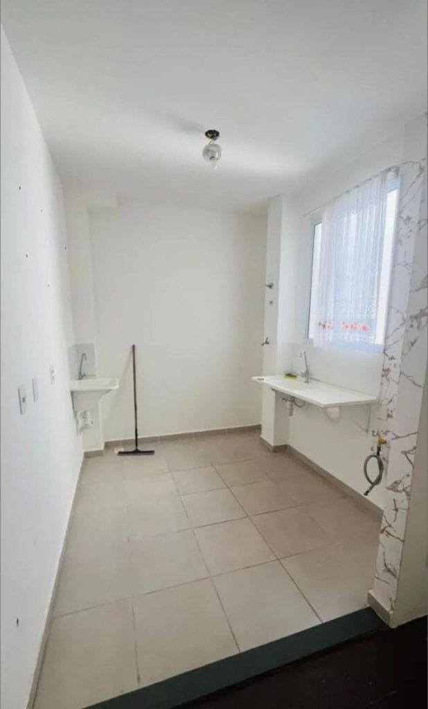 Apartamento com sacada