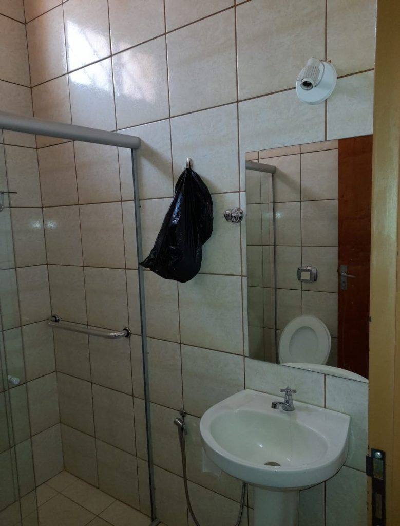 CASA À VENDA NO IPIRANGA – LOCALIZAÇÃO IMBATÍVEL