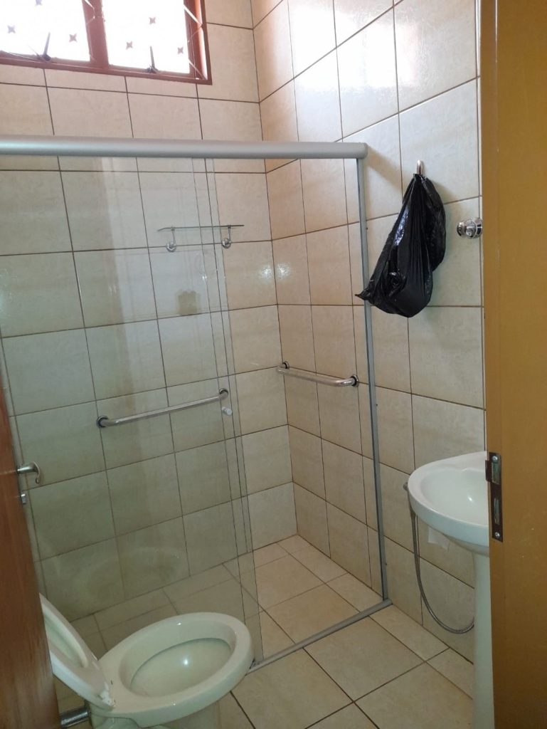 CASA À VENDA NO IPIRANGA – LOCALIZAÇÃO IMBATÍVEL