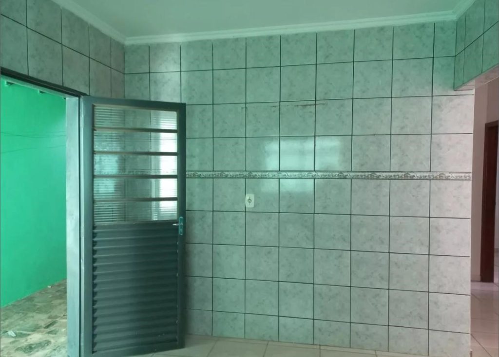 Casa com Piscina Zona Norte