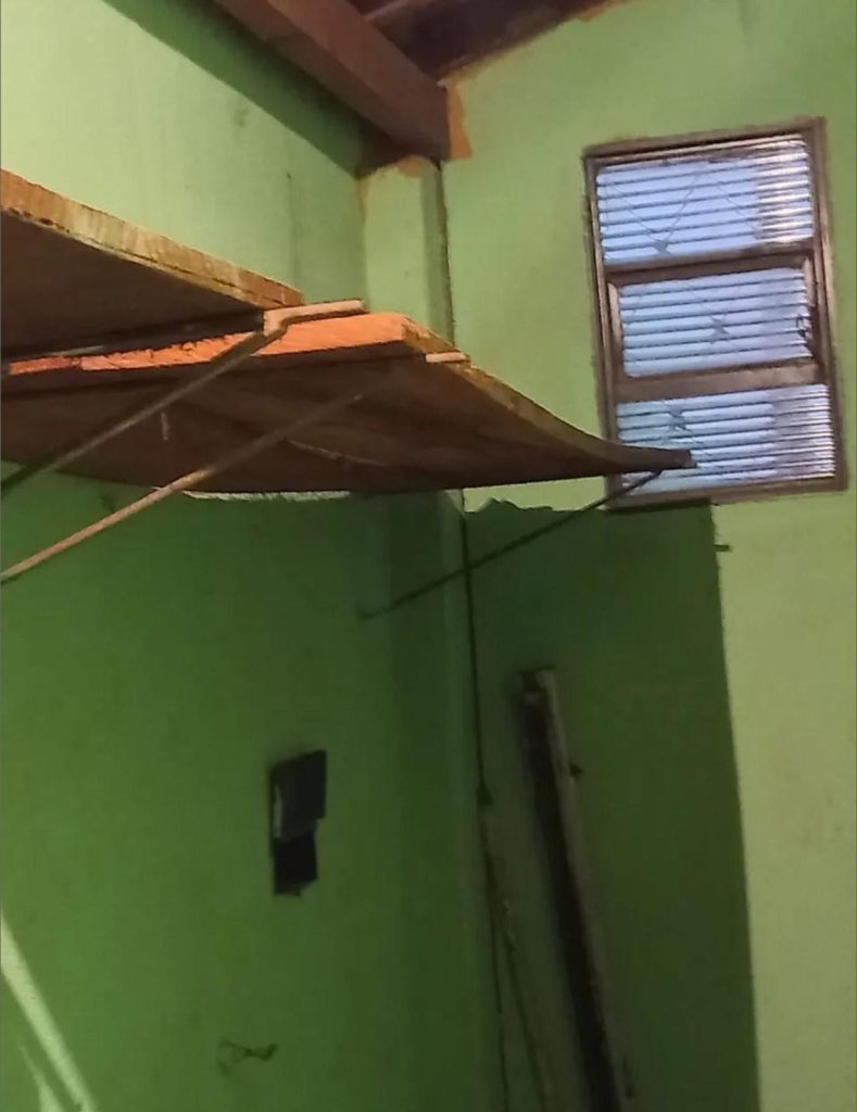 Casa com Piscina Zona Norte