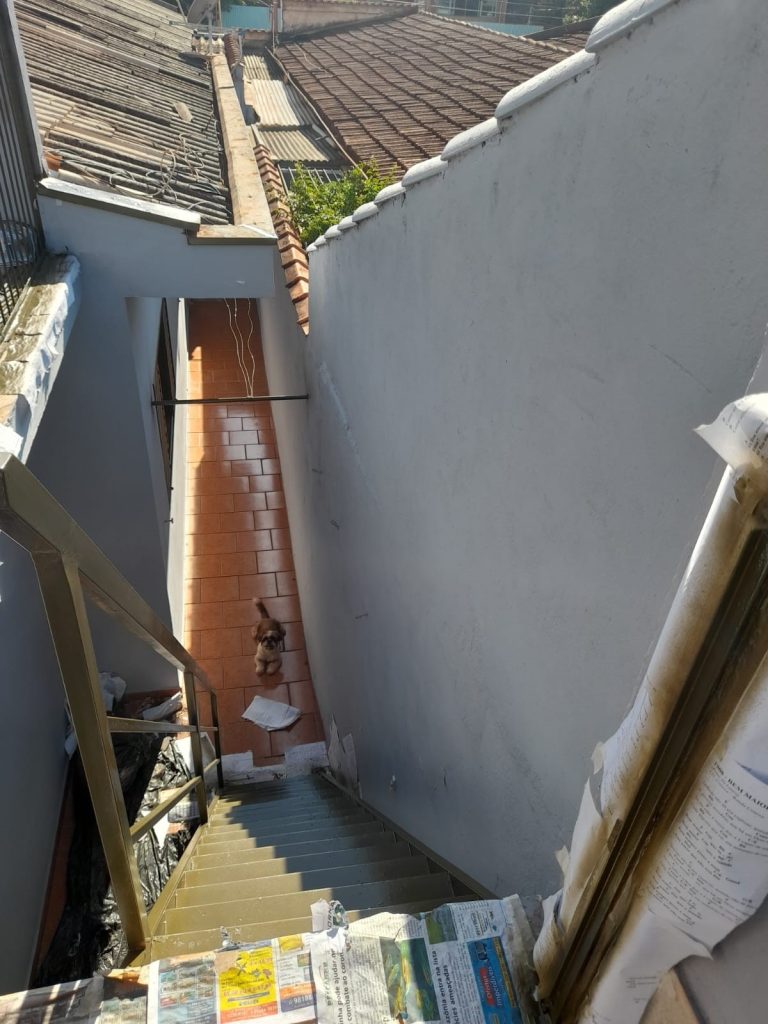 CASA À VENDA NO IPIRANGA – LOCALIZAÇÃO IMBATÍVEL