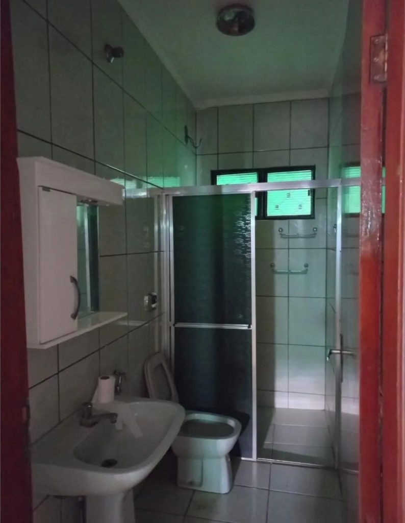 Casa com Piscina Zona Norte