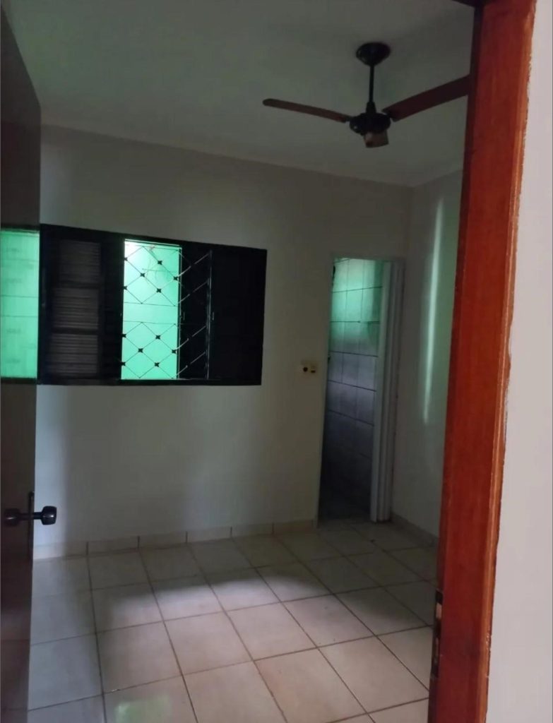 Casa com Piscina Zona Norte