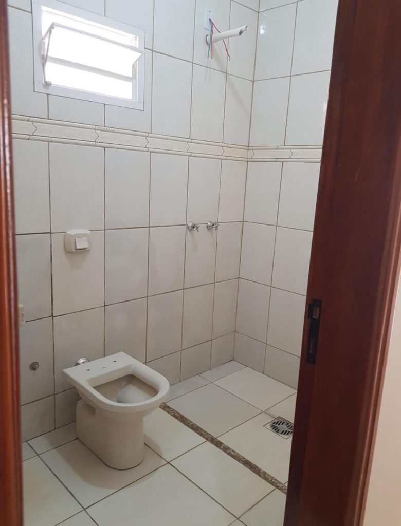 CASA À VENDA – JD. PALMARES