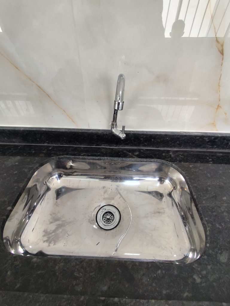 🏡 OPORTUNIDADE IMPERDÍVEL – CASA NOVA COM EDÍCULA! 🏡