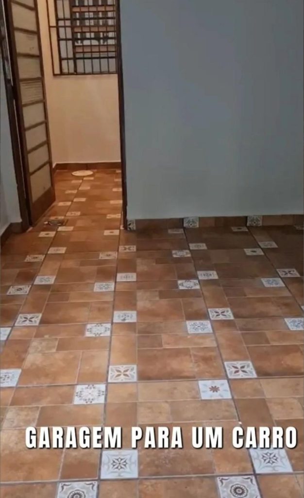 CASA À VENDA – CAMPOS ELÍSEOS