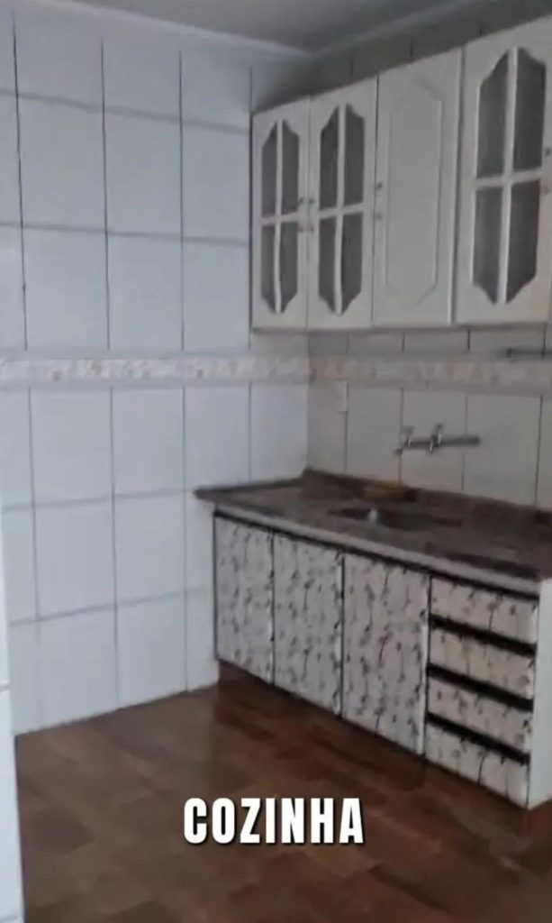 CASA À VENDA – CAMPOS ELÍSEOS