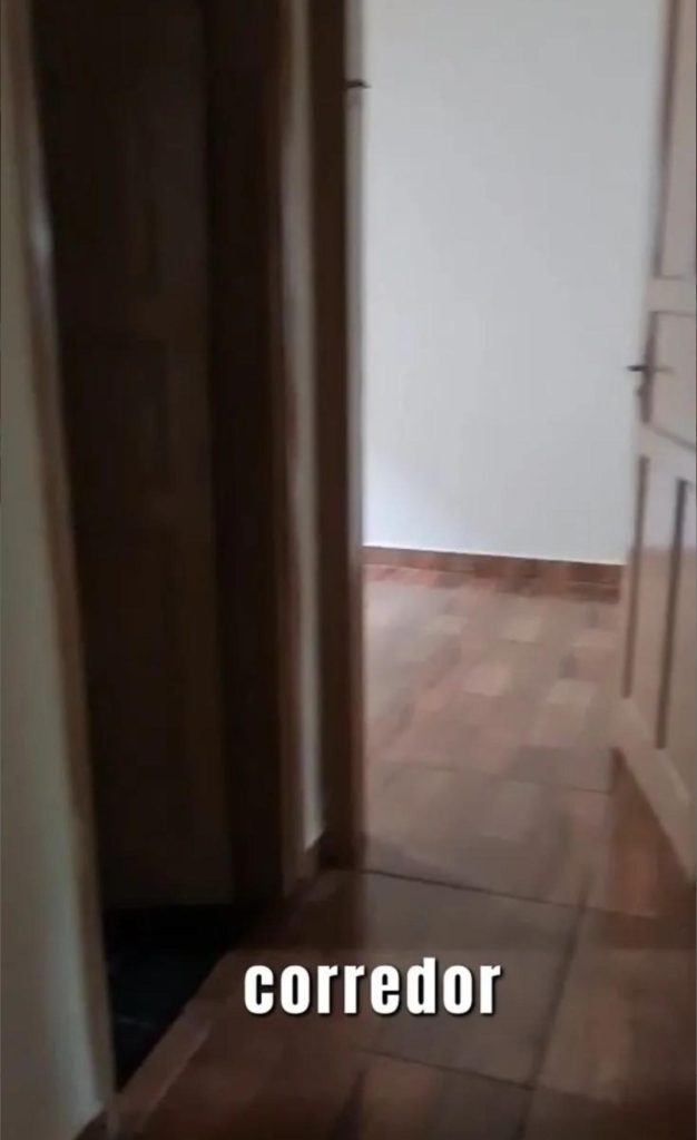 CASA À VENDA – CAMPOS ELÍSEOS