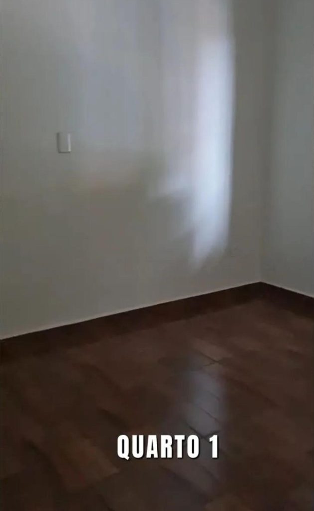 CASA À VENDA – CAMPOS ELÍSEOS