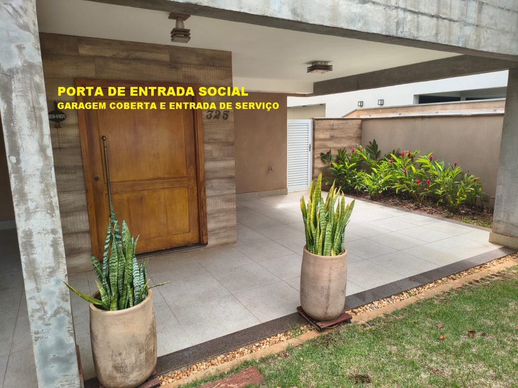 ALPHAVILLE 3 – SOBRADO ALTO PADRÃO