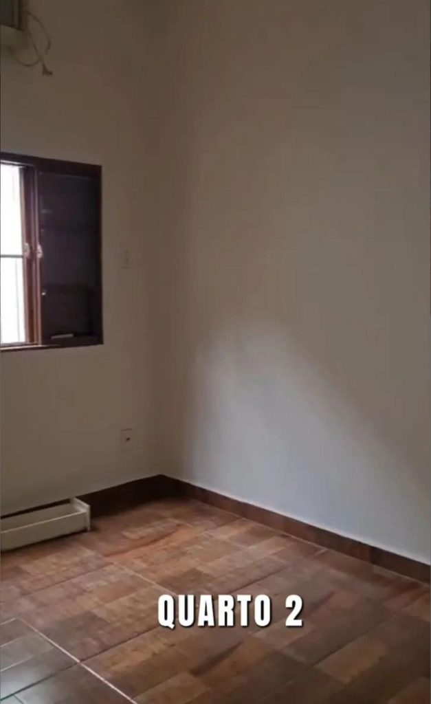 CASA À VENDA – CAMPOS ELÍSEOS