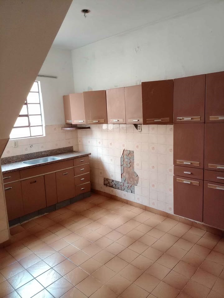 CASA À VENDA NO CAMPOS ELÍSEOS – RIBEIRÃO PRETO/SP