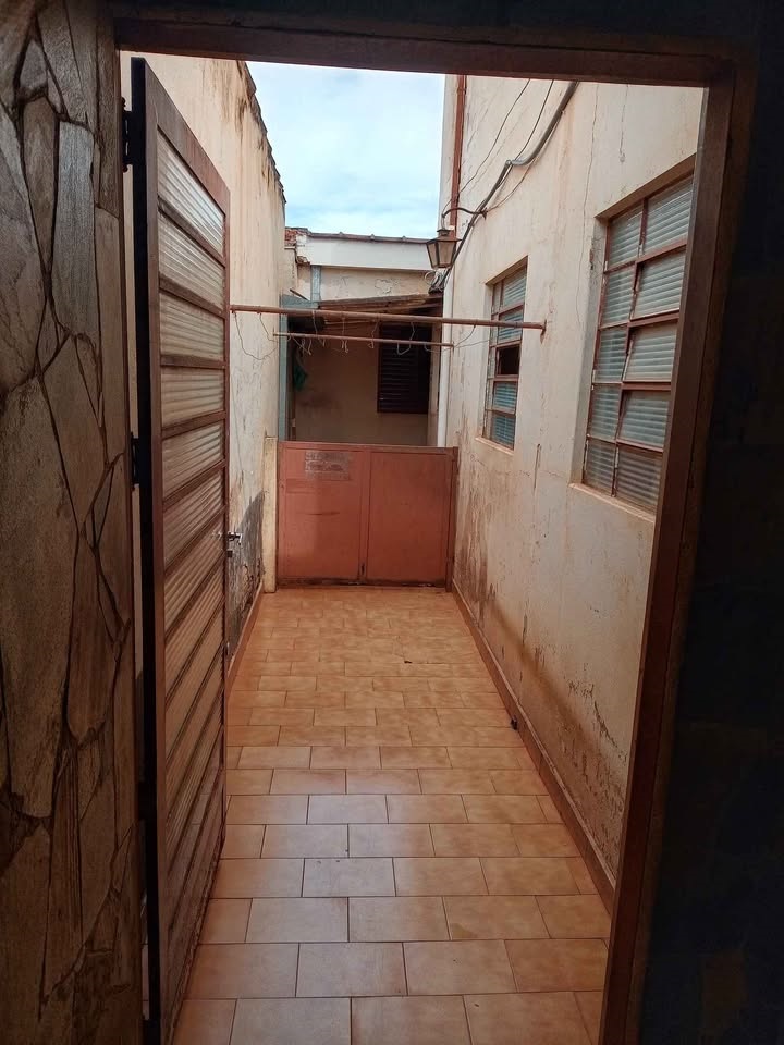 CASA À VENDA NO CAMPOS ELÍSEOS – RIBEIRÃO PRETO/SP