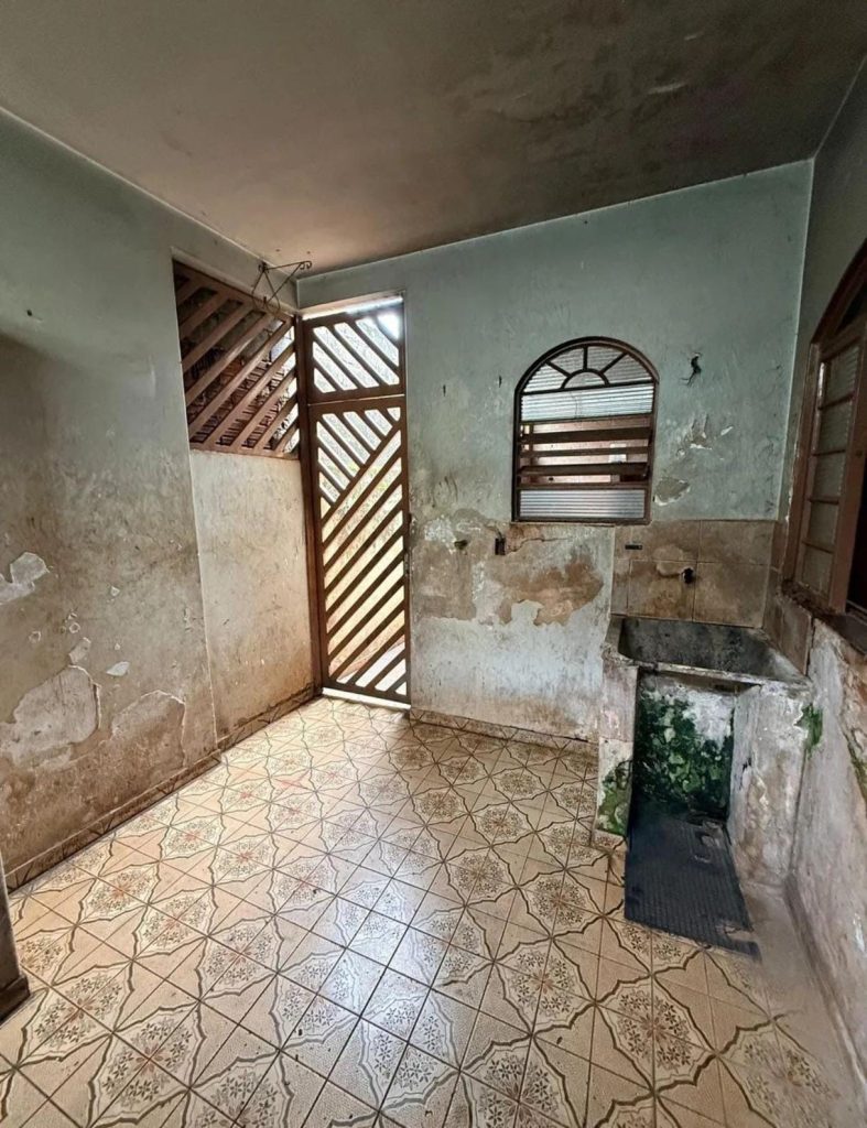 CASA CAMPOS ELÍSEOS