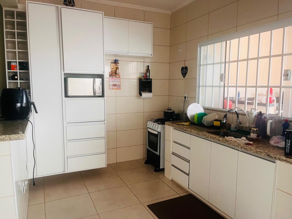 CASA À VENDA NO CÂNDIDO PORTINARI – ESPAÇO, LAZER E QUALIDADE DE VIDA!